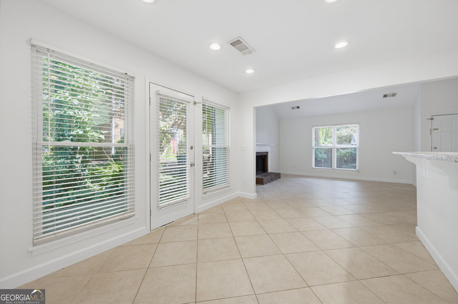 3145 Cape Circle Property Photo 11
