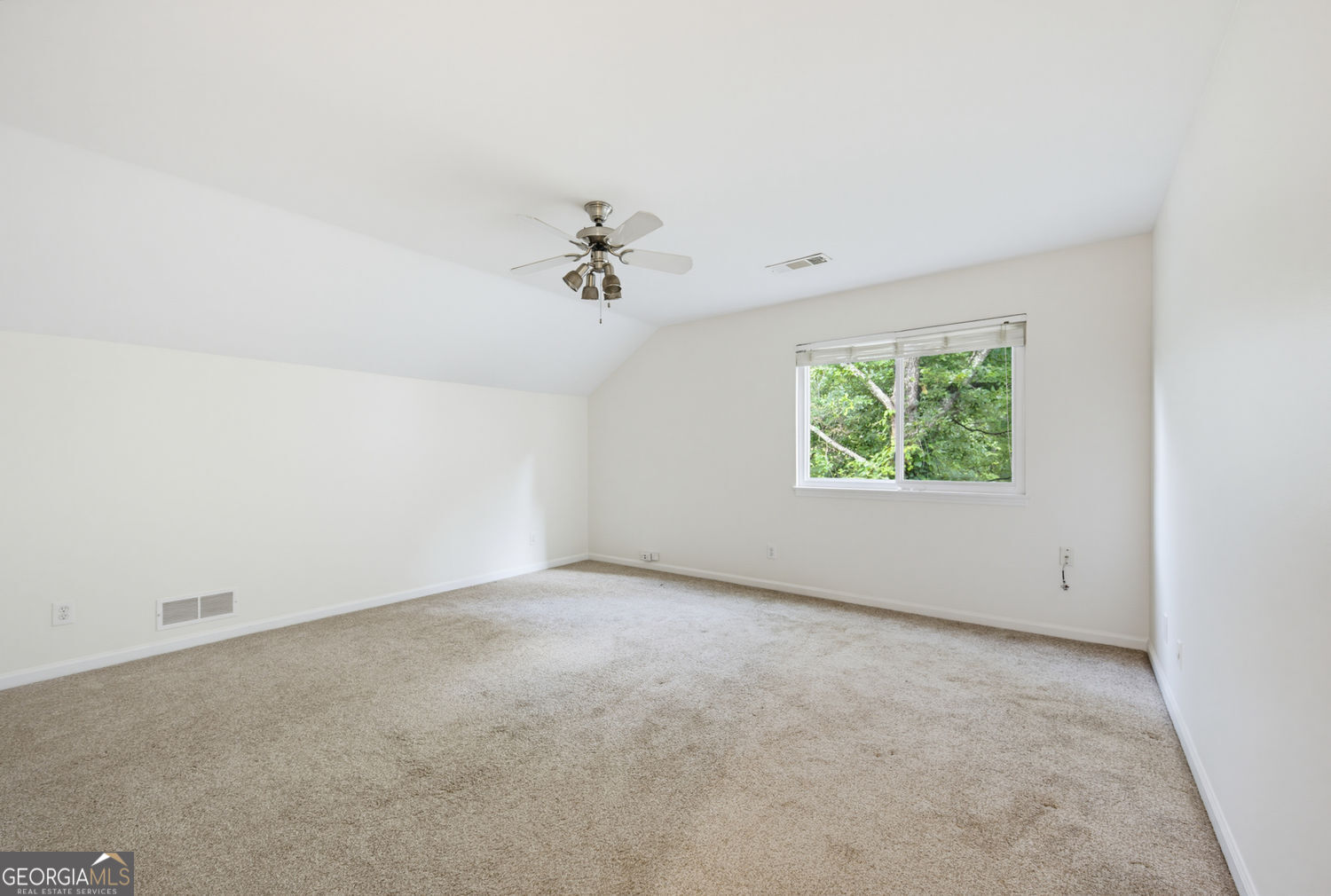3145 Cape Circle Property Photo 18