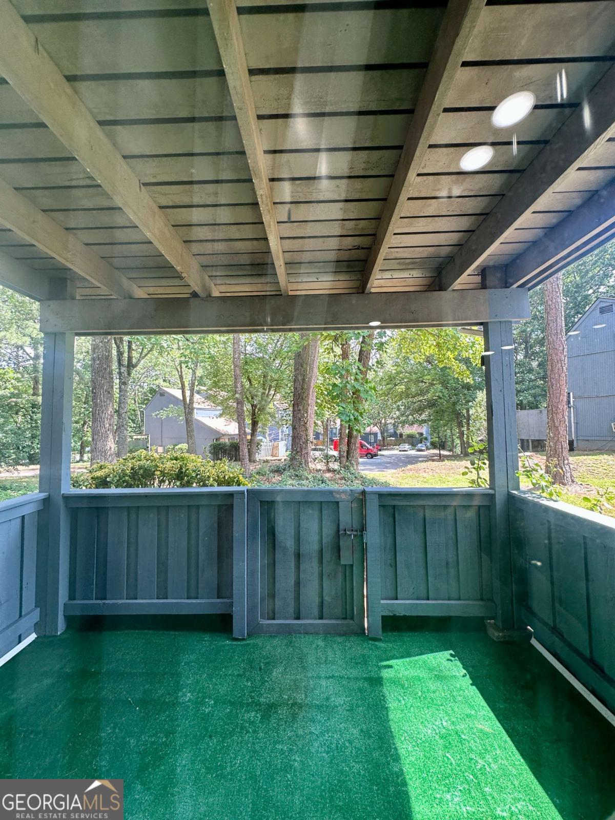 1051 Mariners Court Property Photo 28