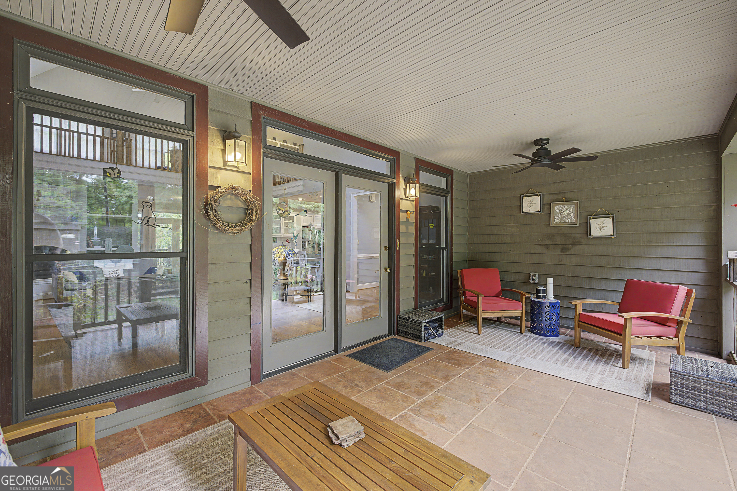 151 Hickory Pointe Drive Property Photo 9