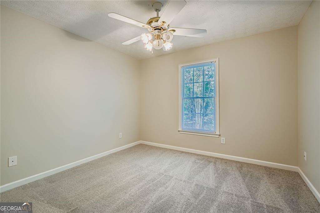 100 Hamilton Glen Court Property Photo 20