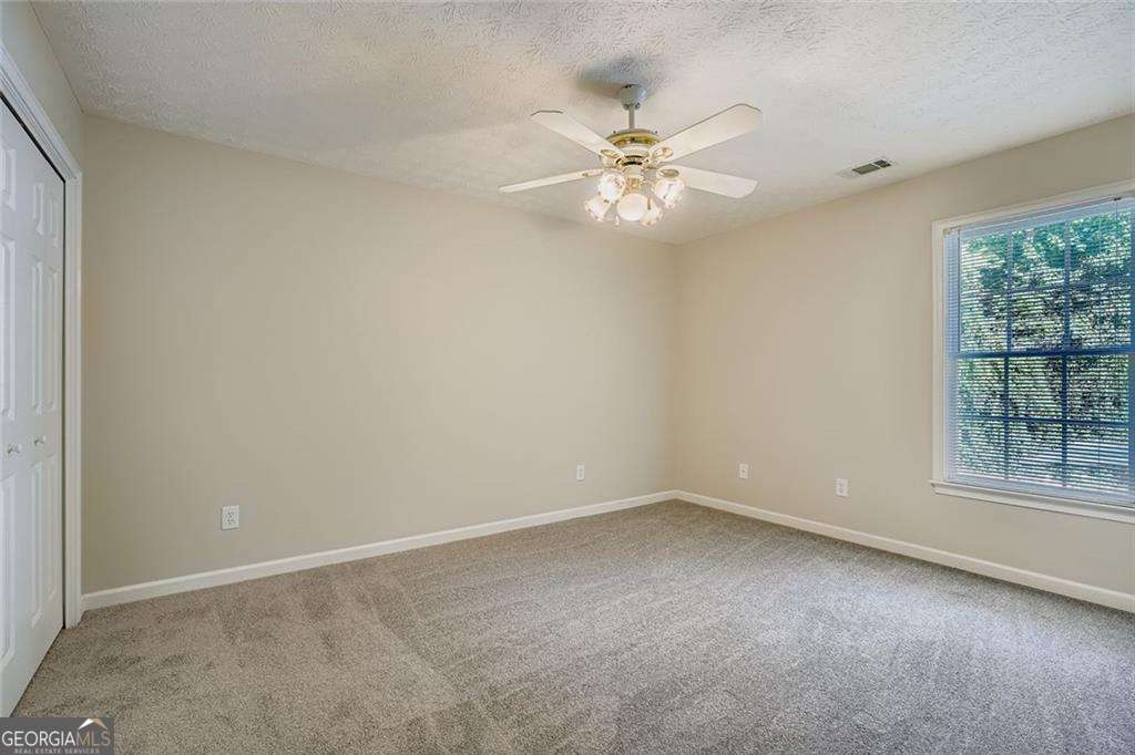 100 Hamilton Glen Court Property Photo 21