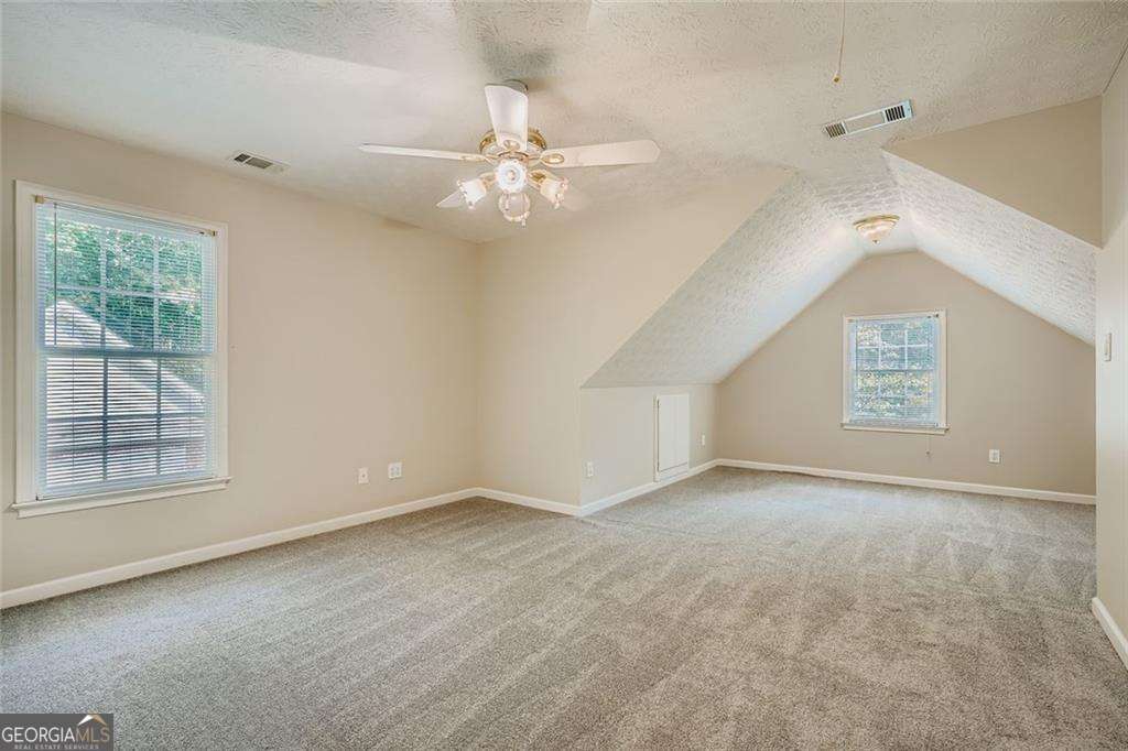 100 Hamilton Glen Court Property Photo 22