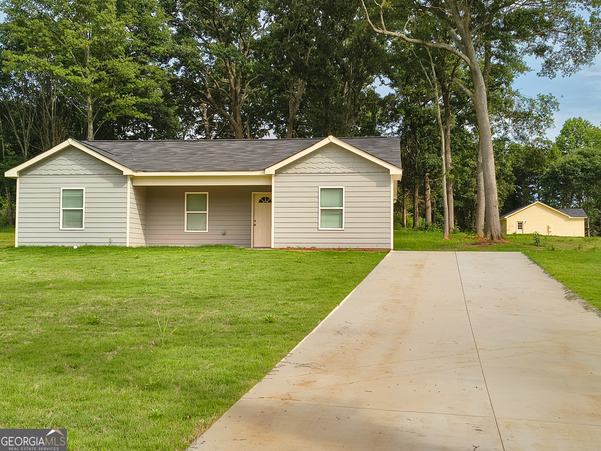 49 Lyla Lane Property Photo 3