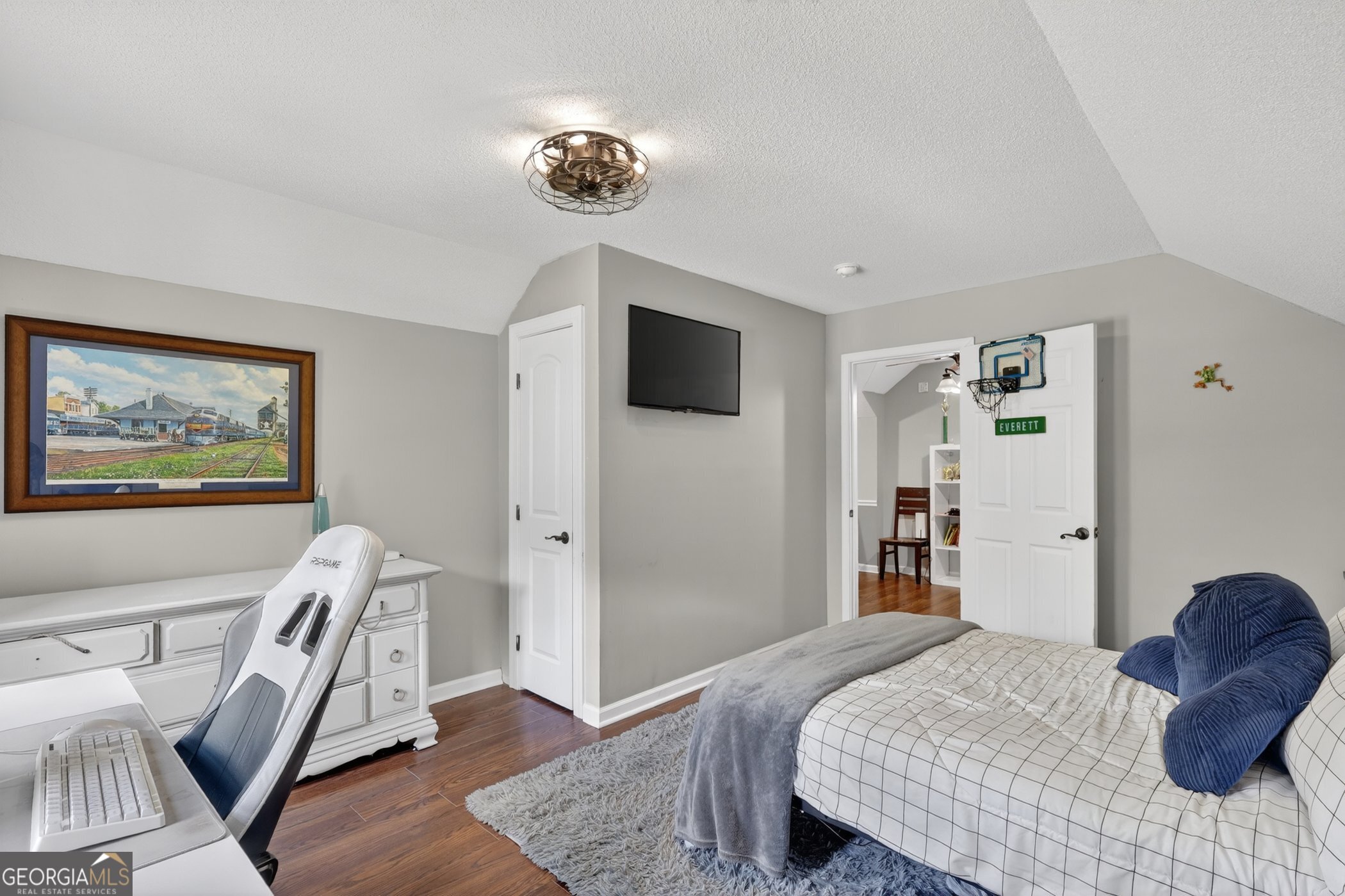 300 Johnson Drive Property Photo 20