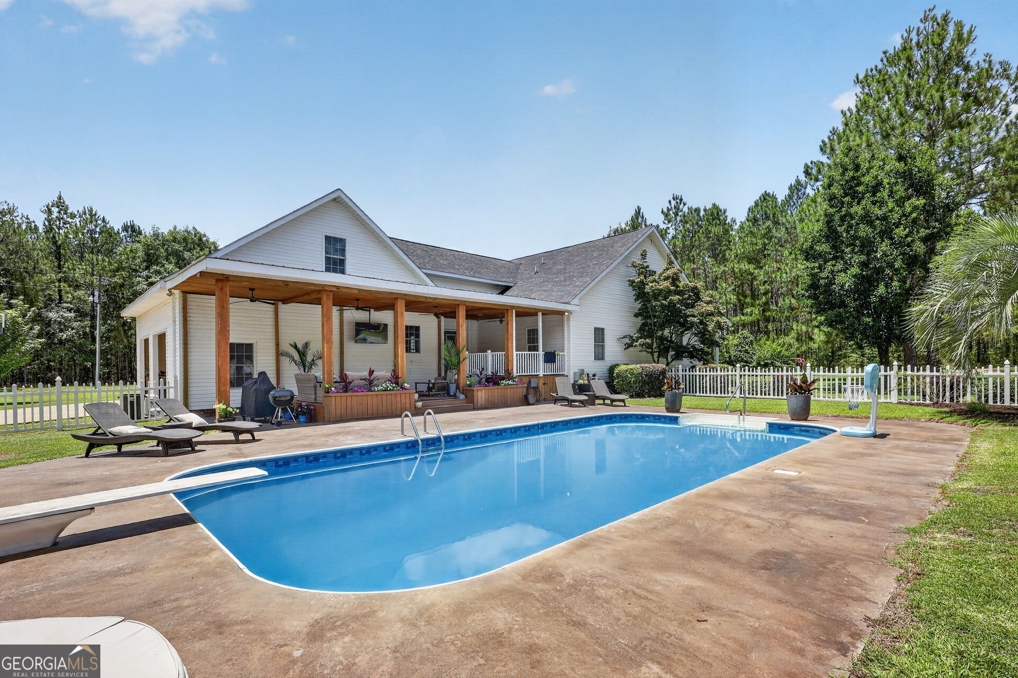 300 Johnson Drive Property Photo 33