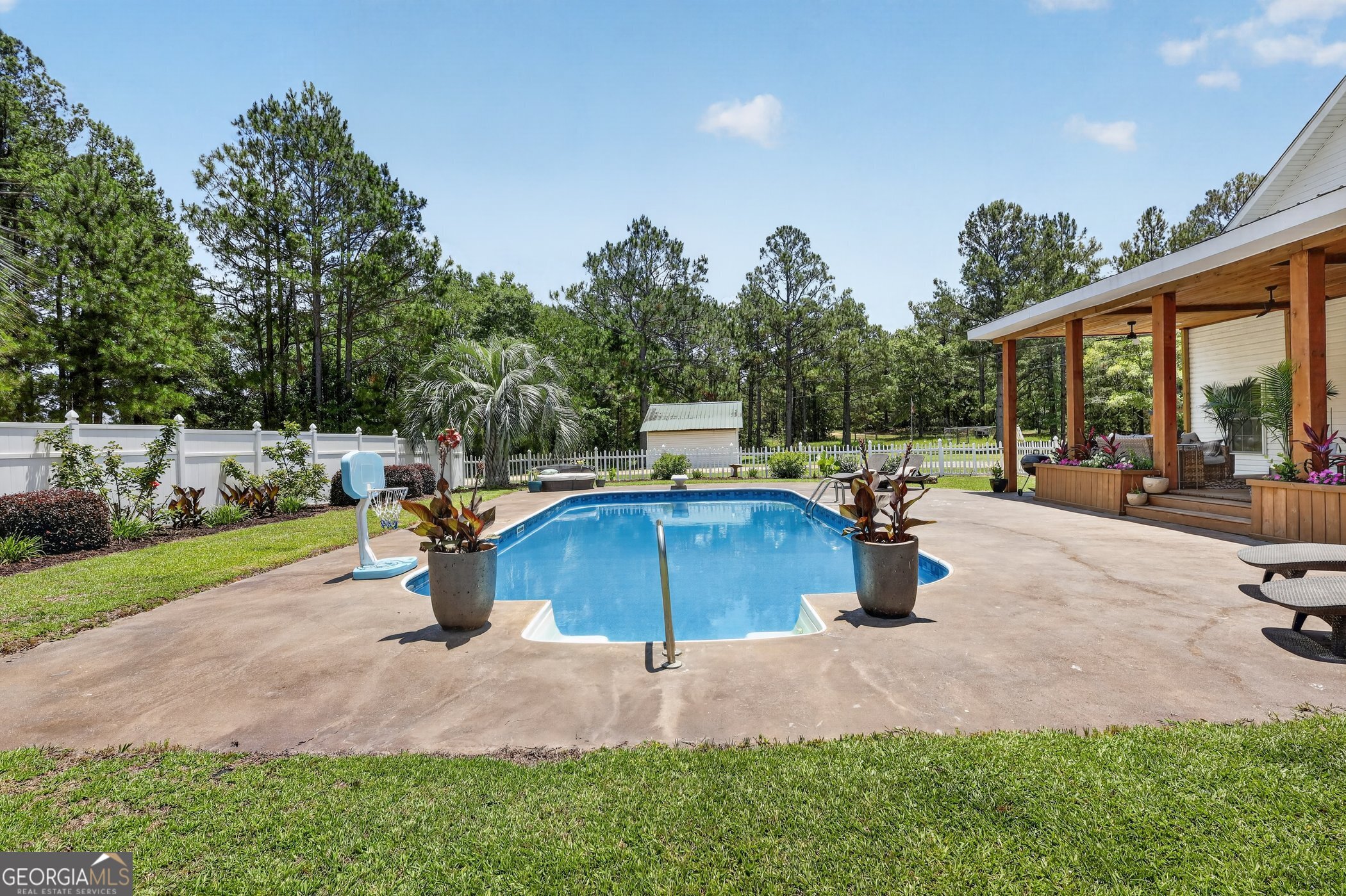 300 Johnson Drive Property Photo 34