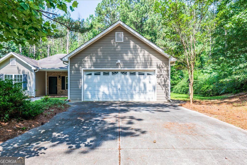 169 Rachel Boulevard Property Photo 3