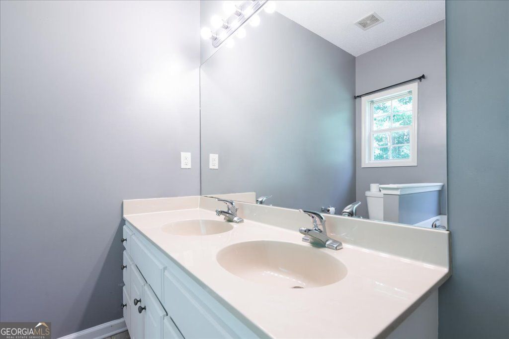 169 Rachel Boulevard Property Photo 33