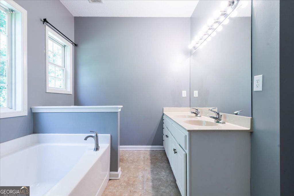 169 Rachel Boulevard Property Photo 34