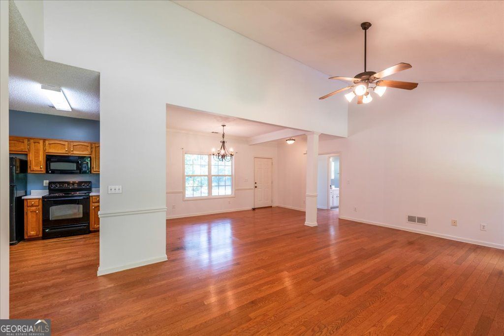 169 Rachel Boulevard Property Photo 55