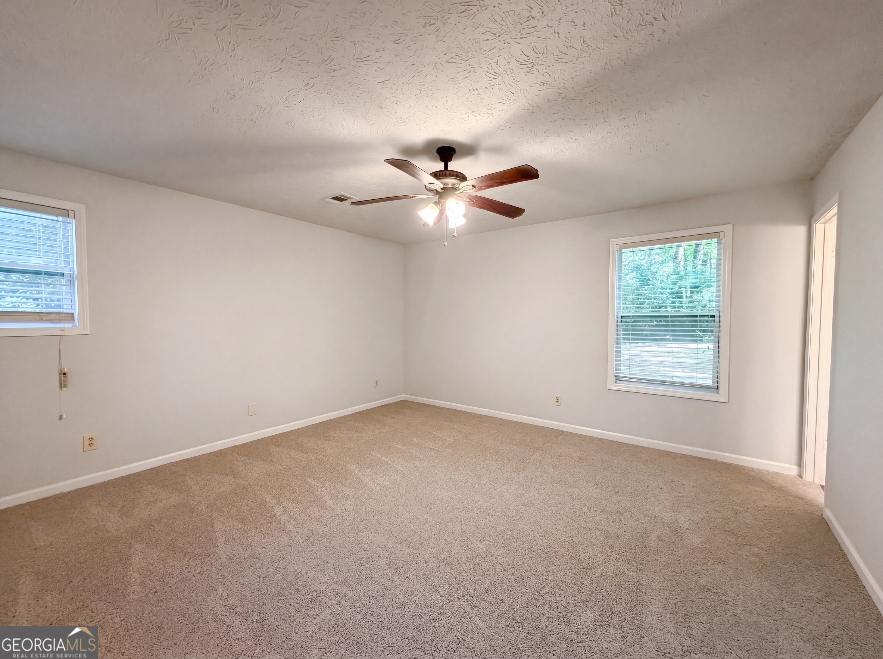 85 Hartley Woods Drive Ne Property Photo 9