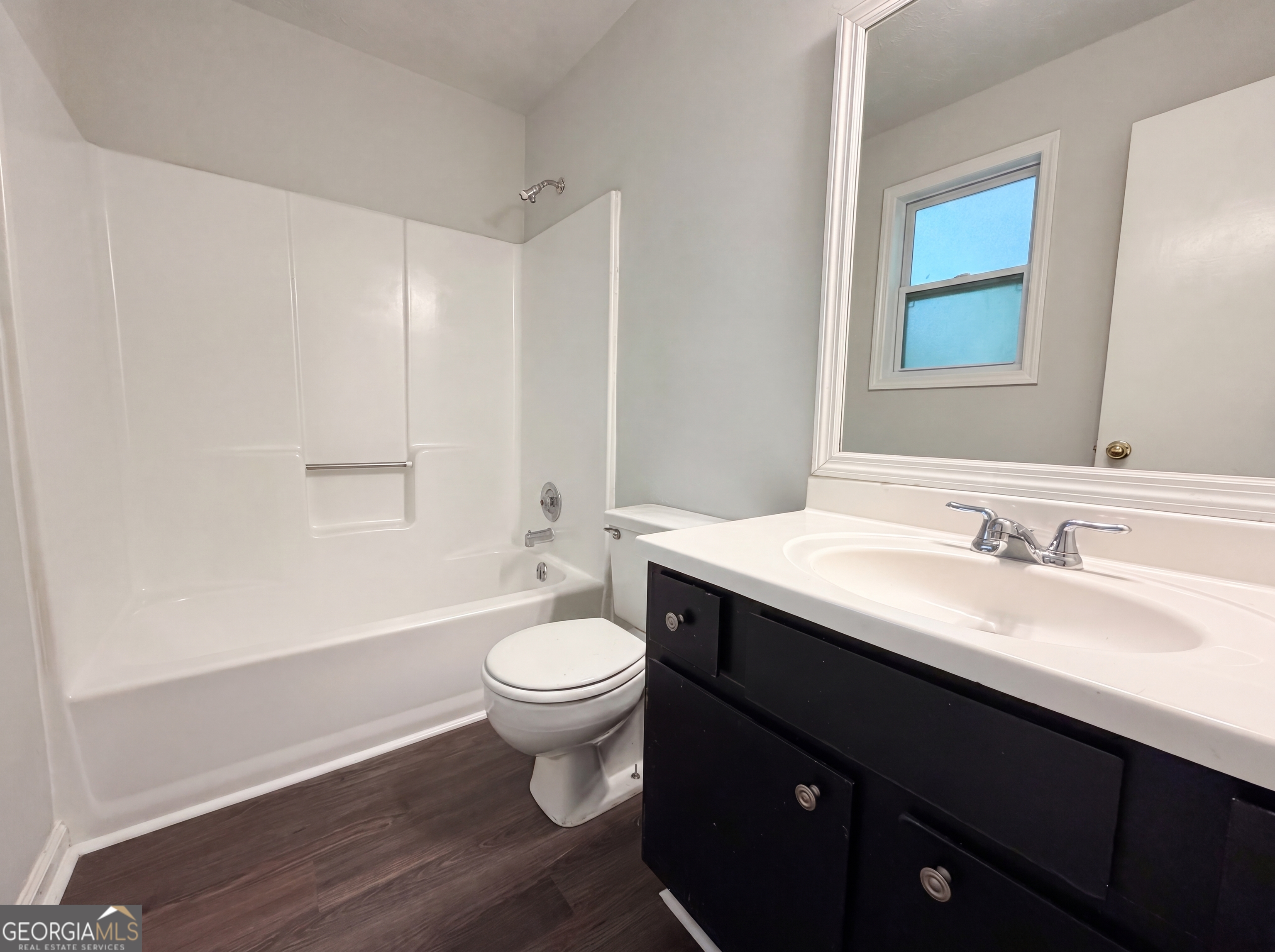 85 Hartley Woods Drive Ne Property Photo 10