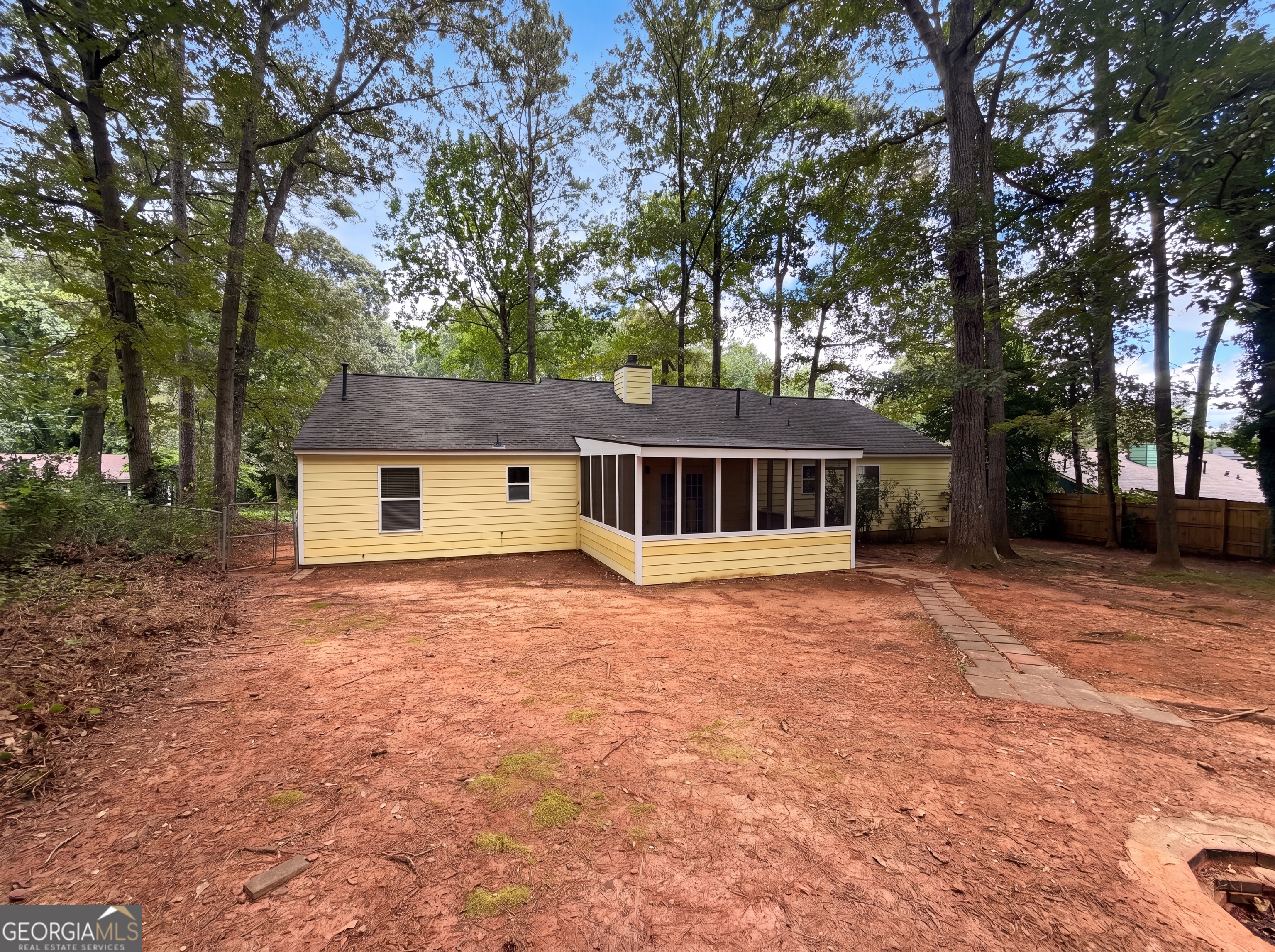 85 Hartley Woods Drive Ne Property Photo 13