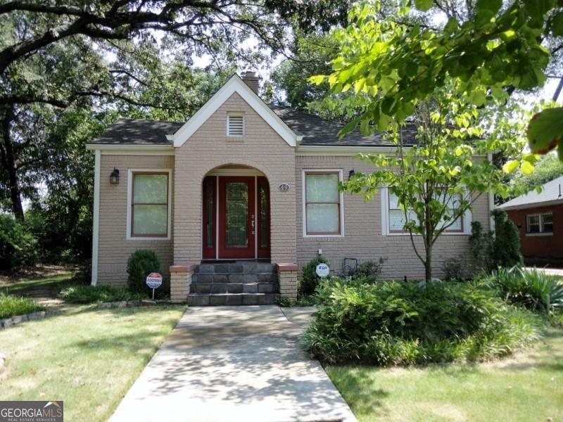 49 Leslie Street Property Photo 1