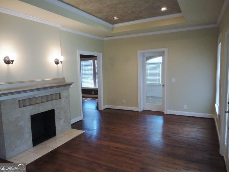 49 Leslie Street Property Photo 13