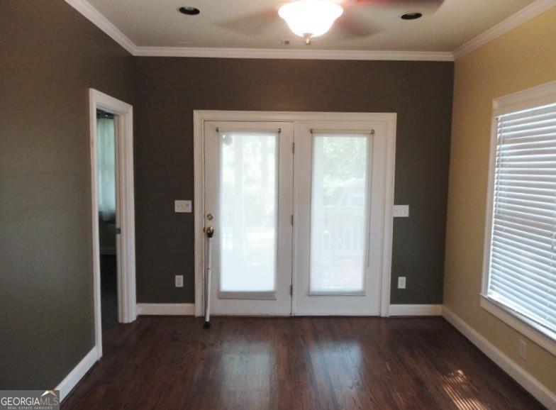49 Leslie Street Property Photo 24