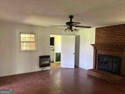 1190 Asphalt Rock Road Property Photo 3