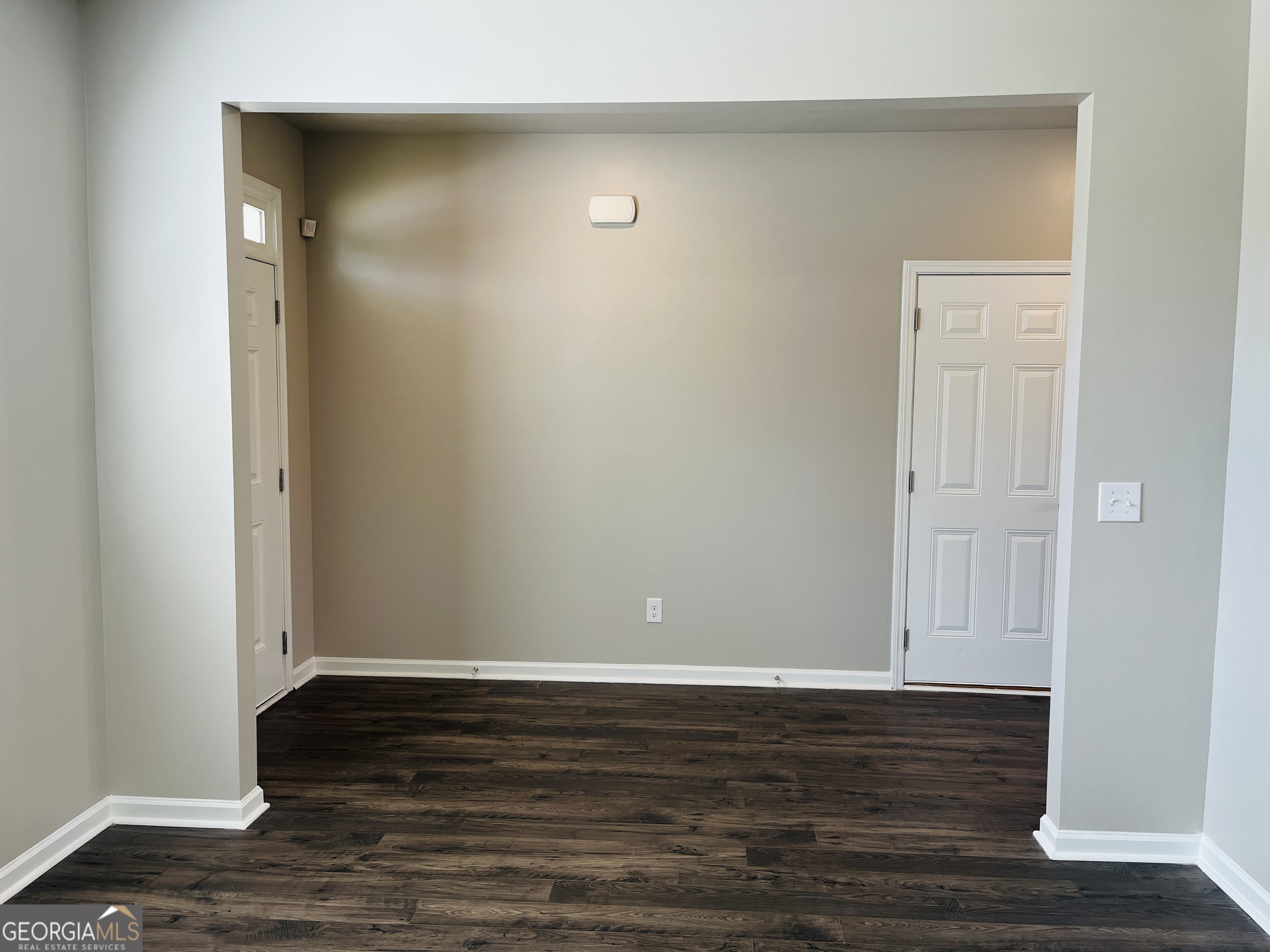 19 White Spruce Way Property Photo 5