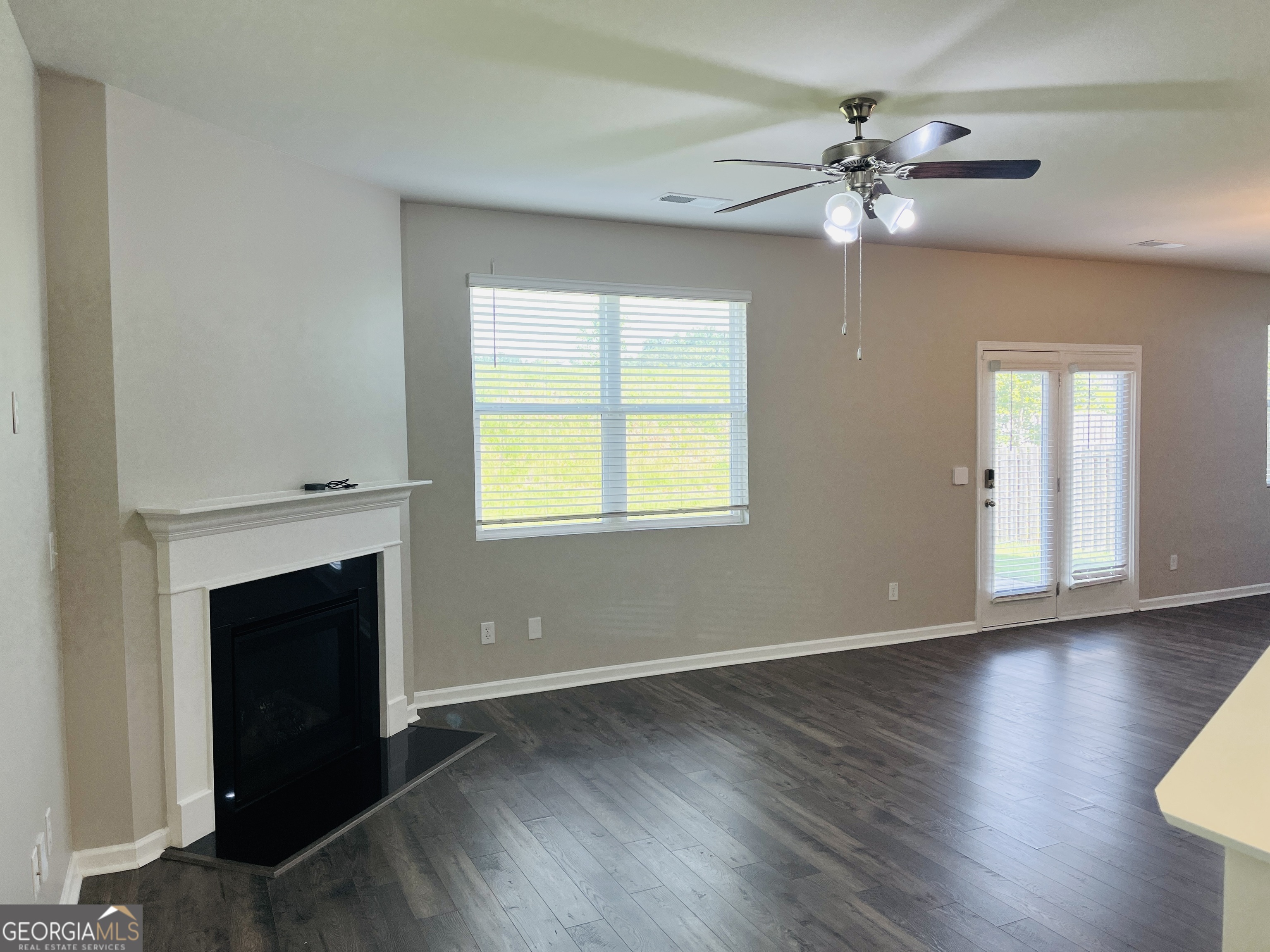 19 White Spruce Way Property Photo 16