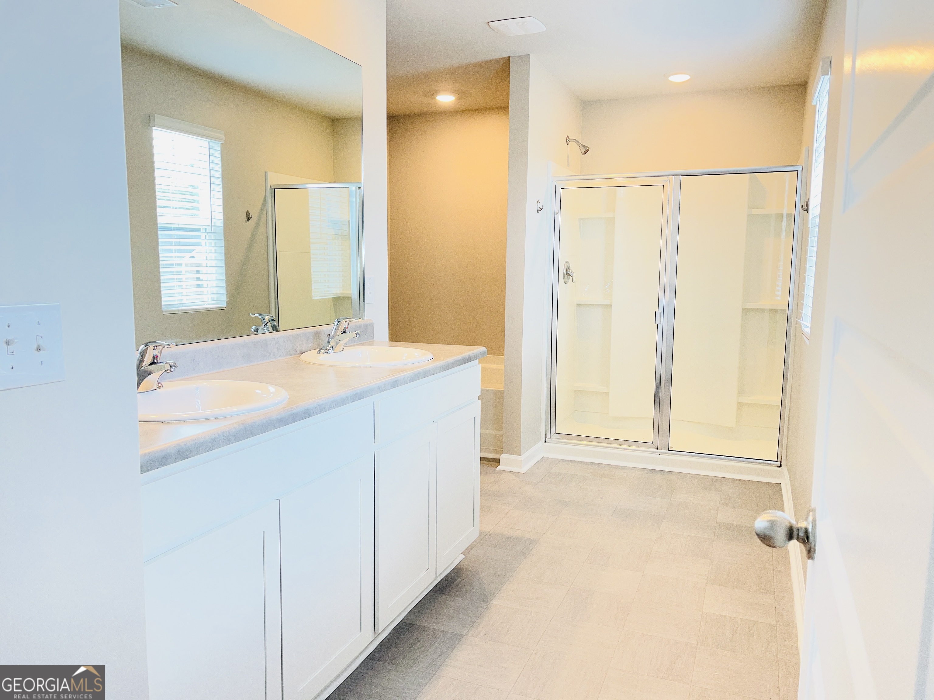 19 White Spruce Way Property Photo 24