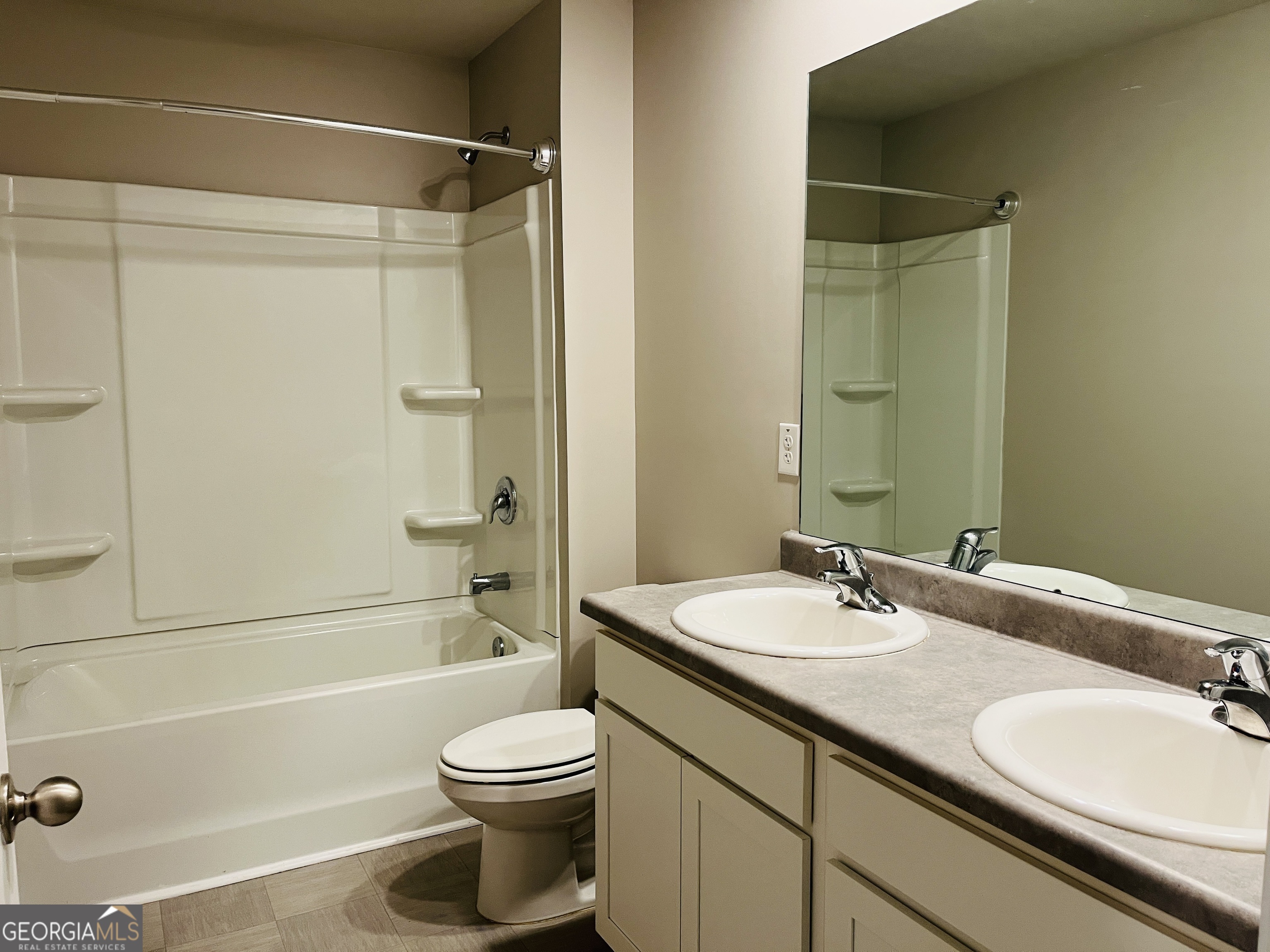 19 White Spruce Way Property Photo 40