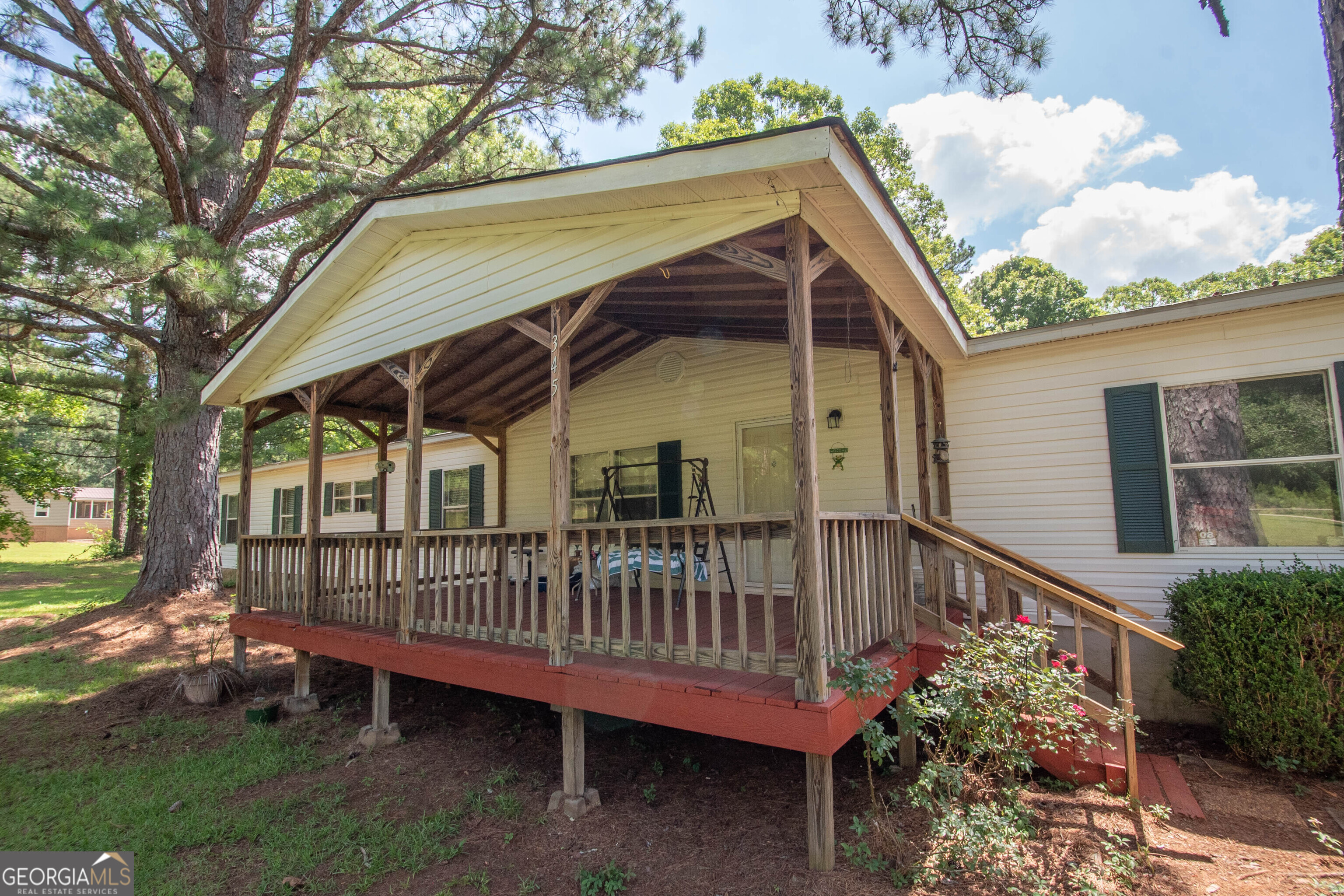 345 Robert Taylor Road Property Photo 4