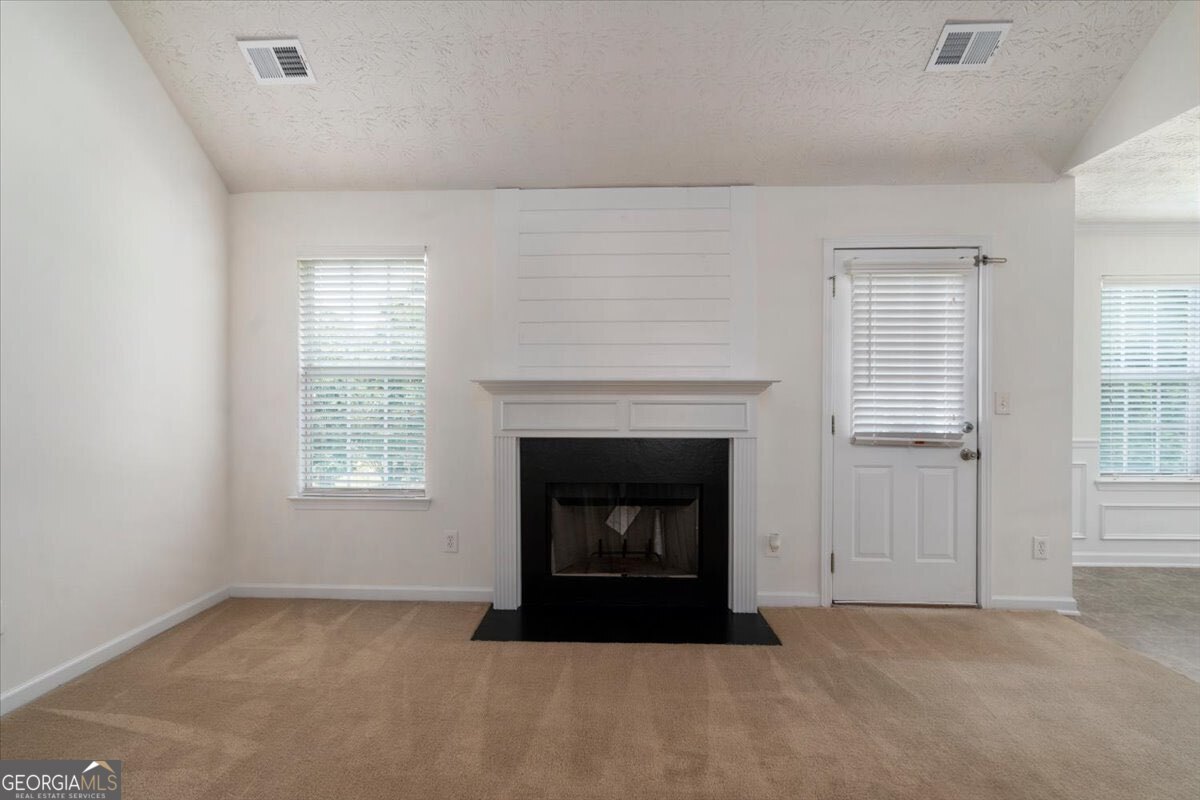 2316 Acorn Way Property Photo 8