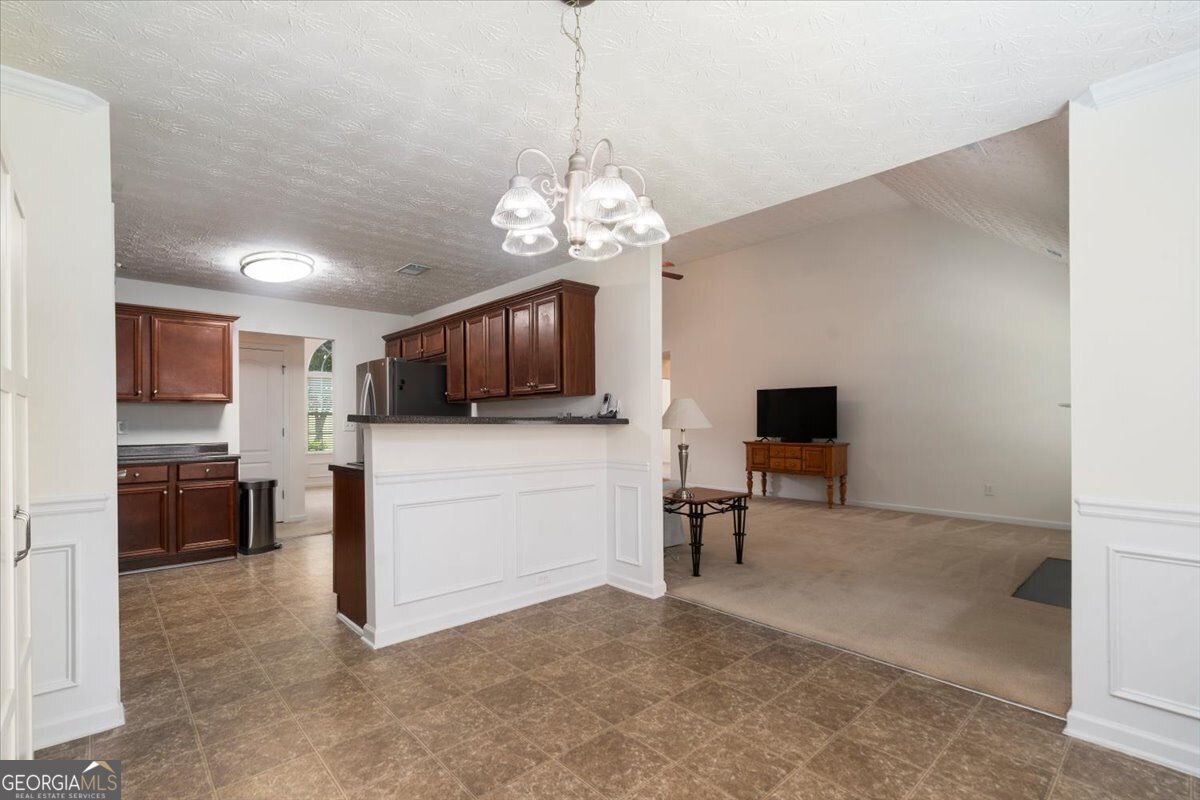 2316 Acorn Way Property Photo 10