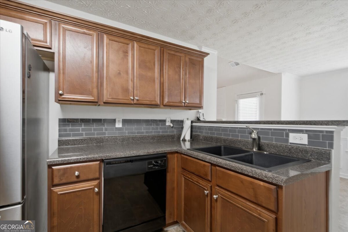 2316 Acorn Way Property Photo 13