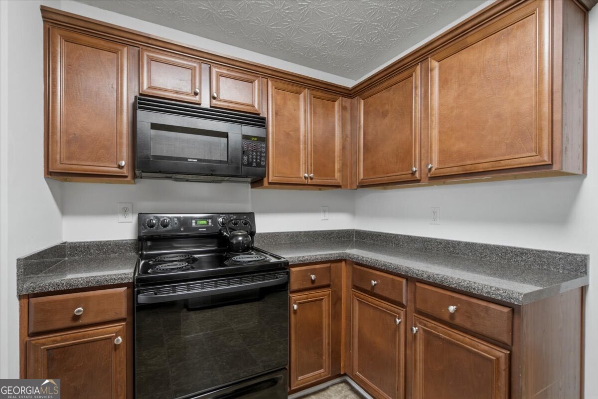 2316 Acorn Way Property Photo 14