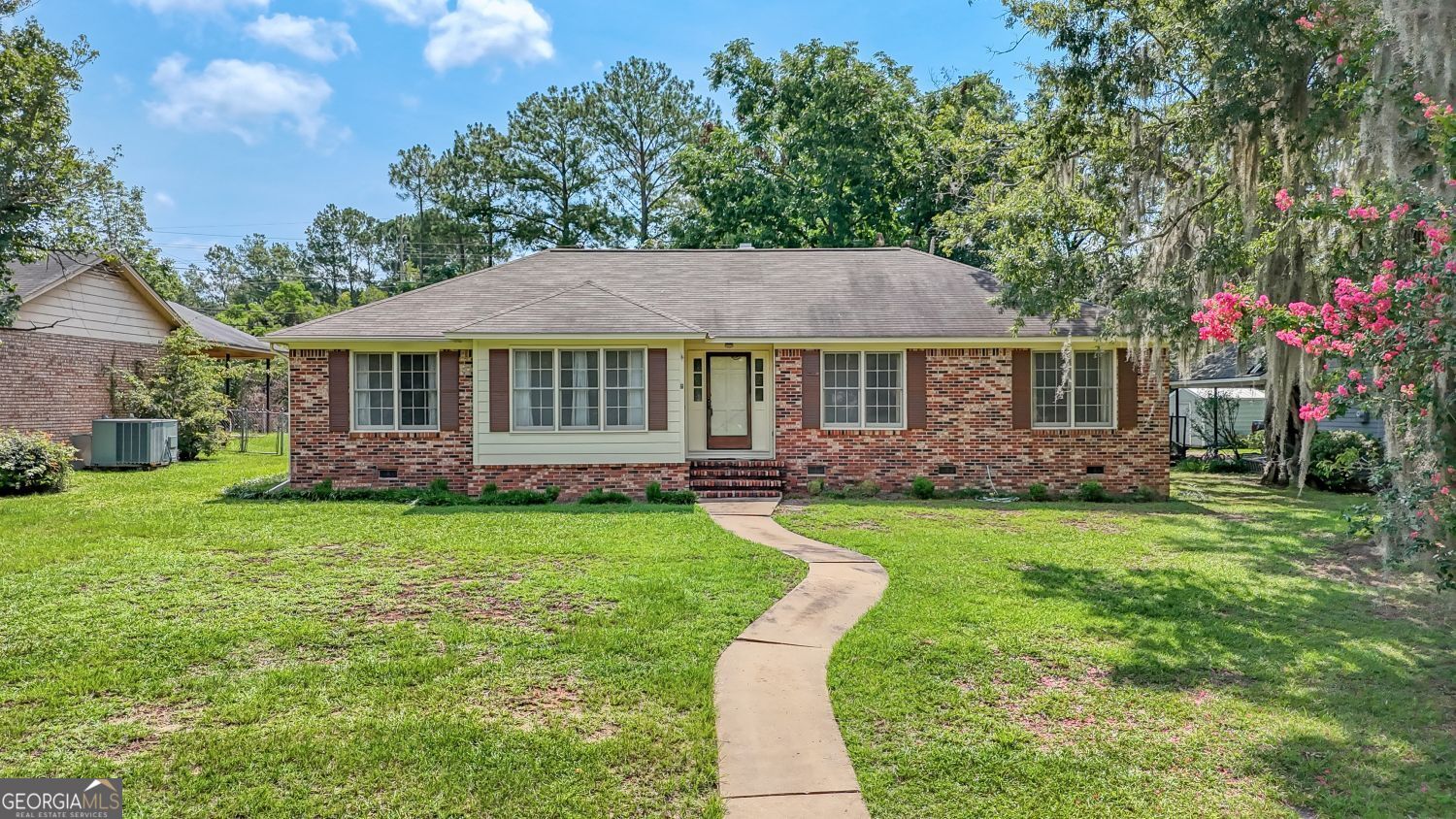 1520 Webb Street Property Photo 11