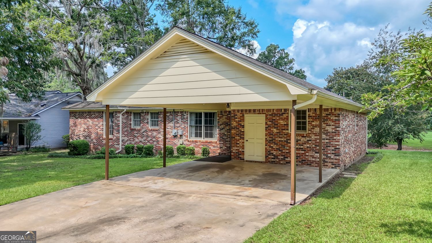 1520 Webb Street Property Photo 13