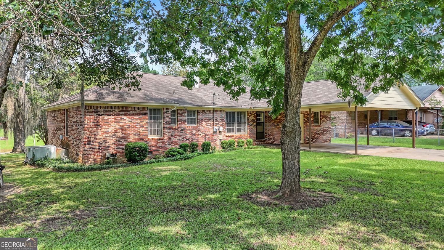 1520 Webb Street Property Photo 15