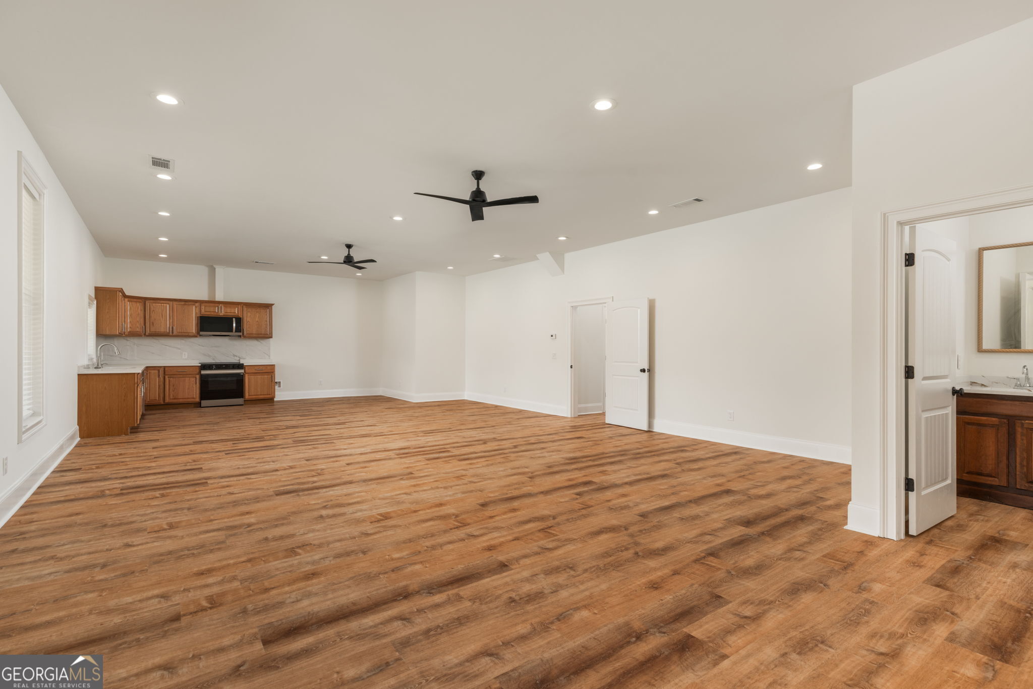 203 Highland Park Drive Property Photo 39