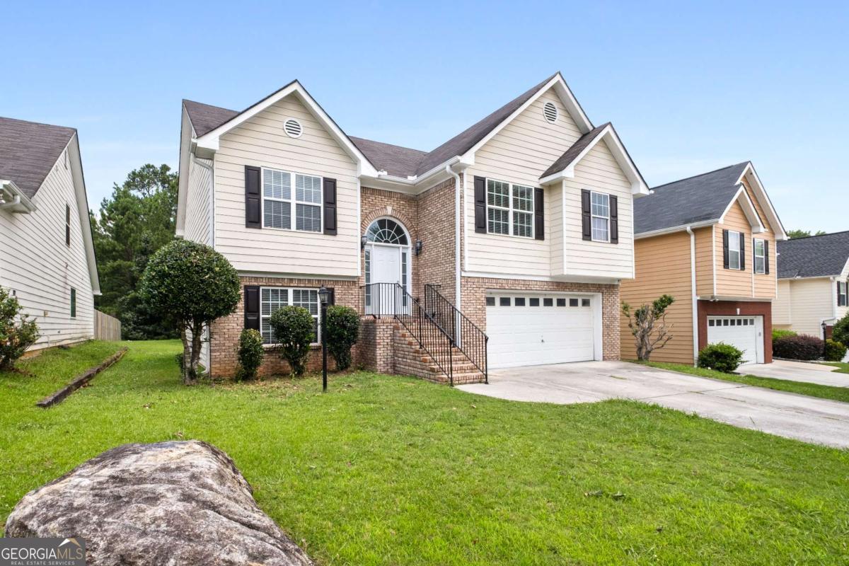 2323 Crimson Creek Lane
