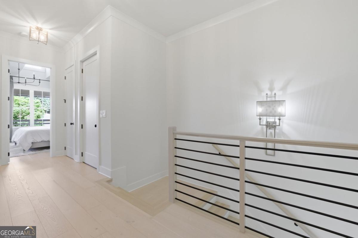 2013 Parkstead Lane Property Photo 18