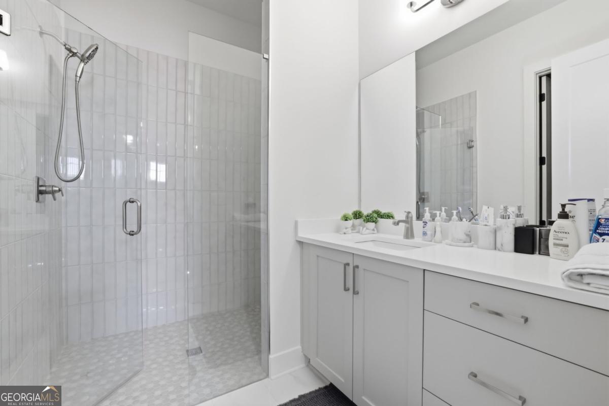 2013 Parkstead Lane Property Photo 20