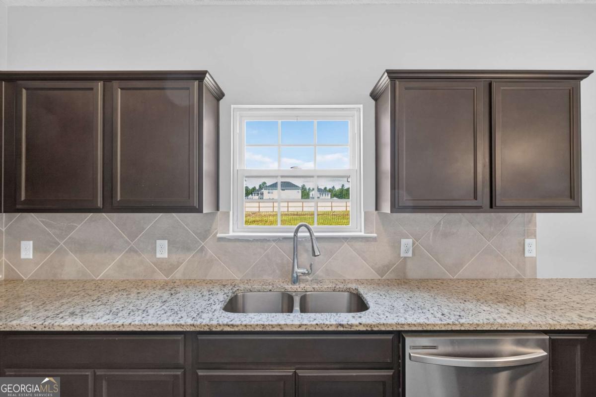 247 Morgan Field Boulevard Ne Property Photo 16
