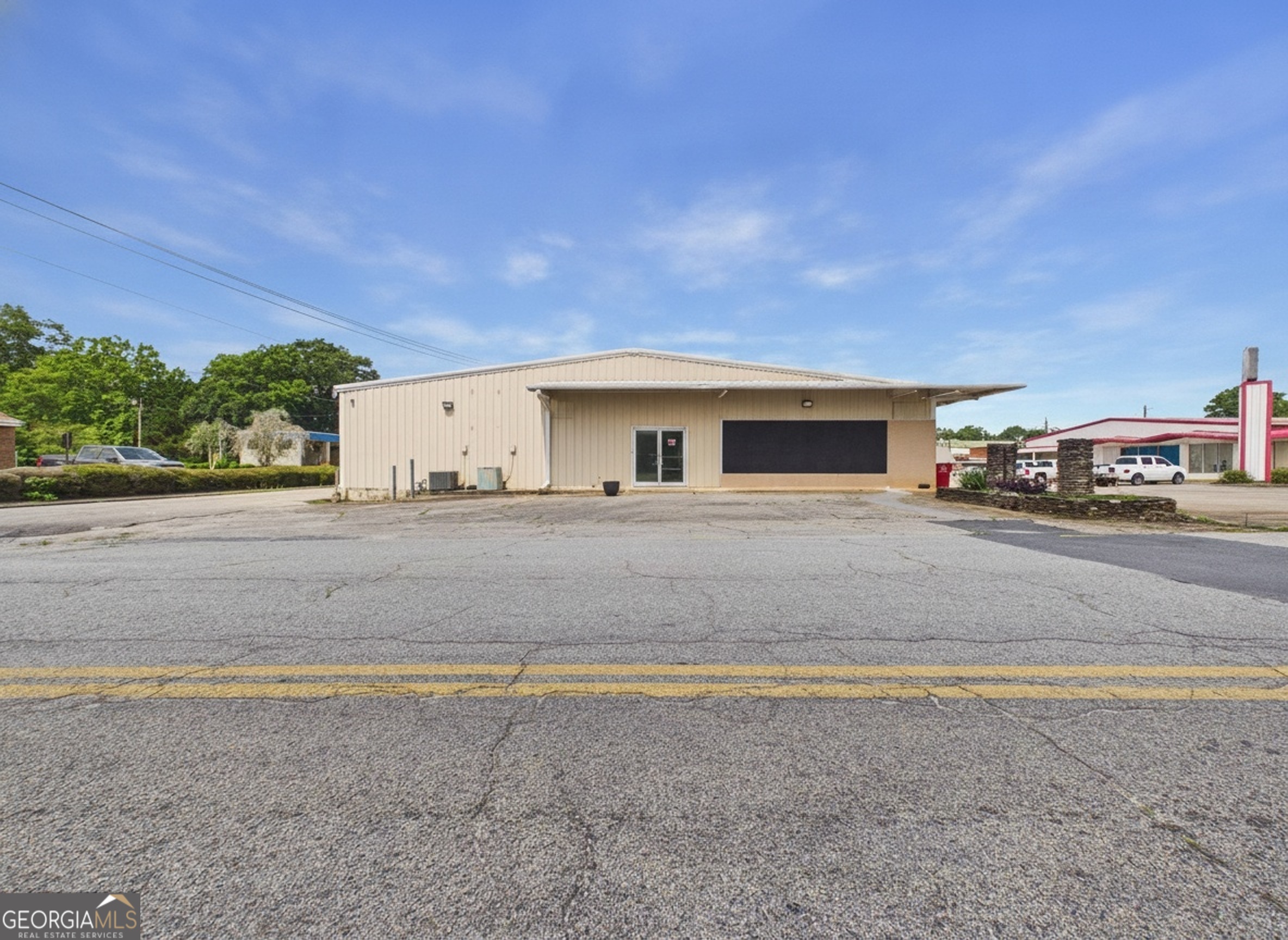 124 Commerce Street Property Photo 1