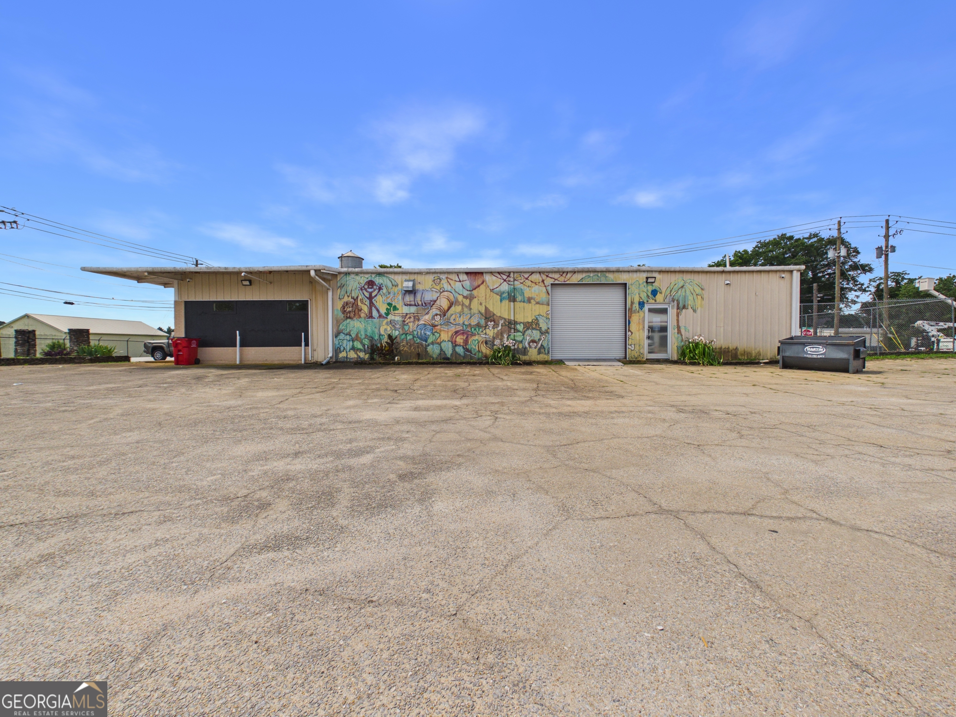 124 Commerce Street Property Photo 3