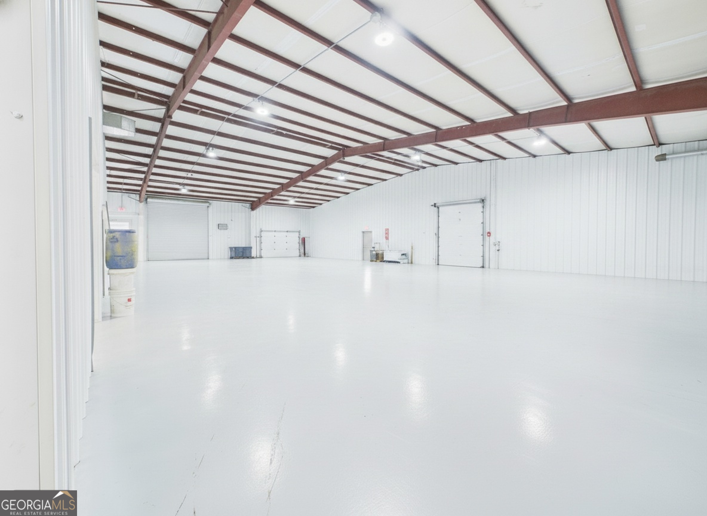 124 Commerce Street Property Photo 8