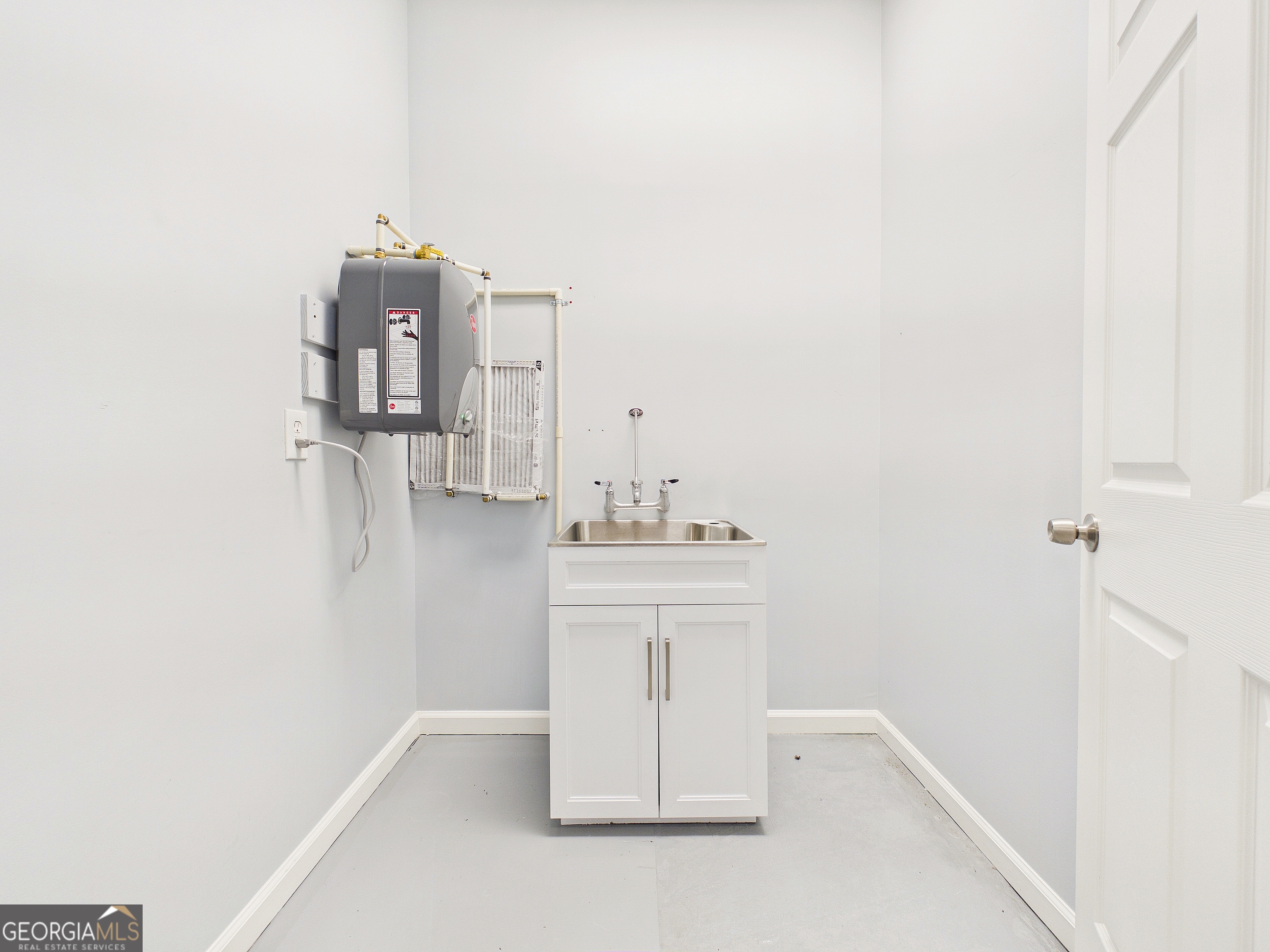 124 Commerce Street Property Photo 12