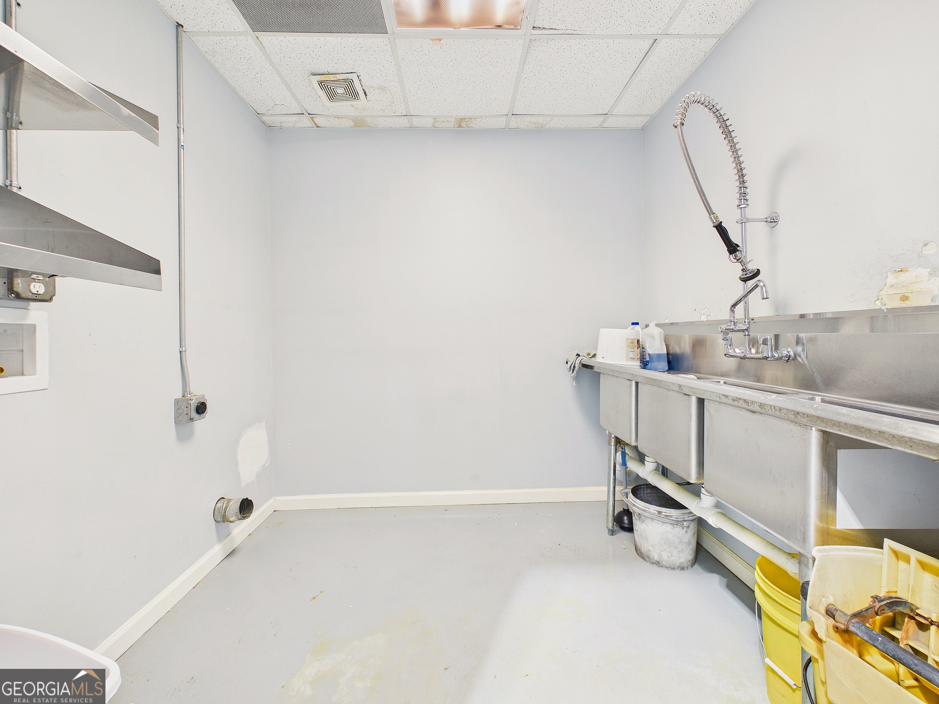 124 Commerce Street Property Photo 19