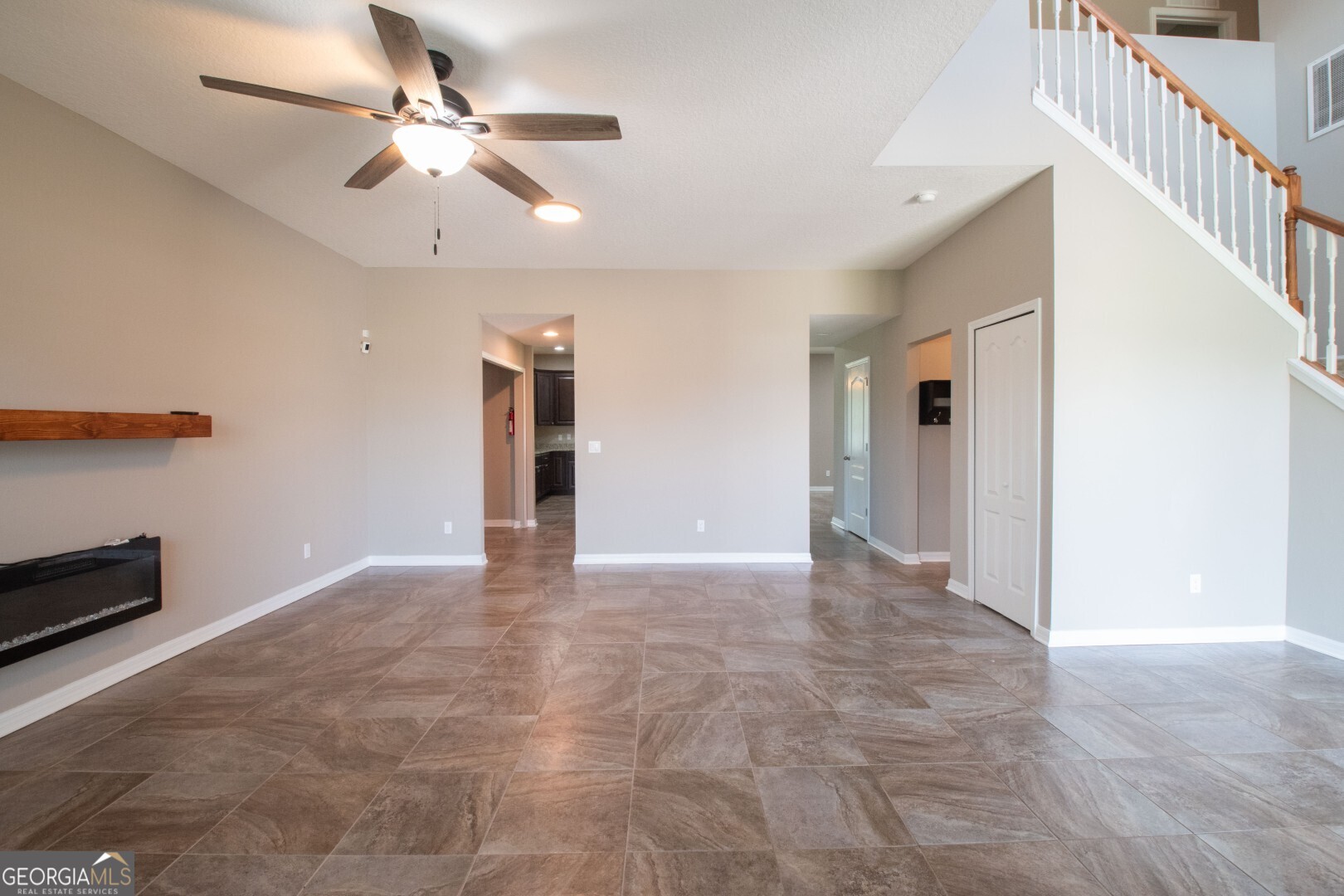 118 Walnut Way Property Photo 12