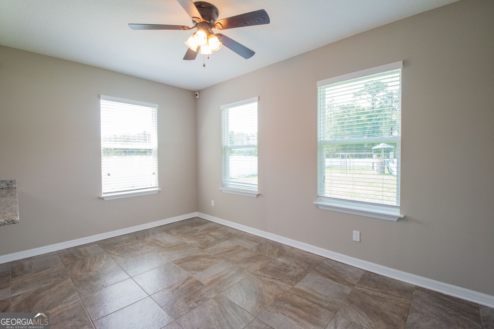 118 Walnut Way Property Photo 18