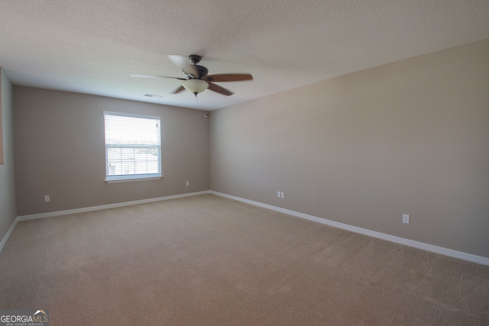 118 Walnut Way Property Photo 29