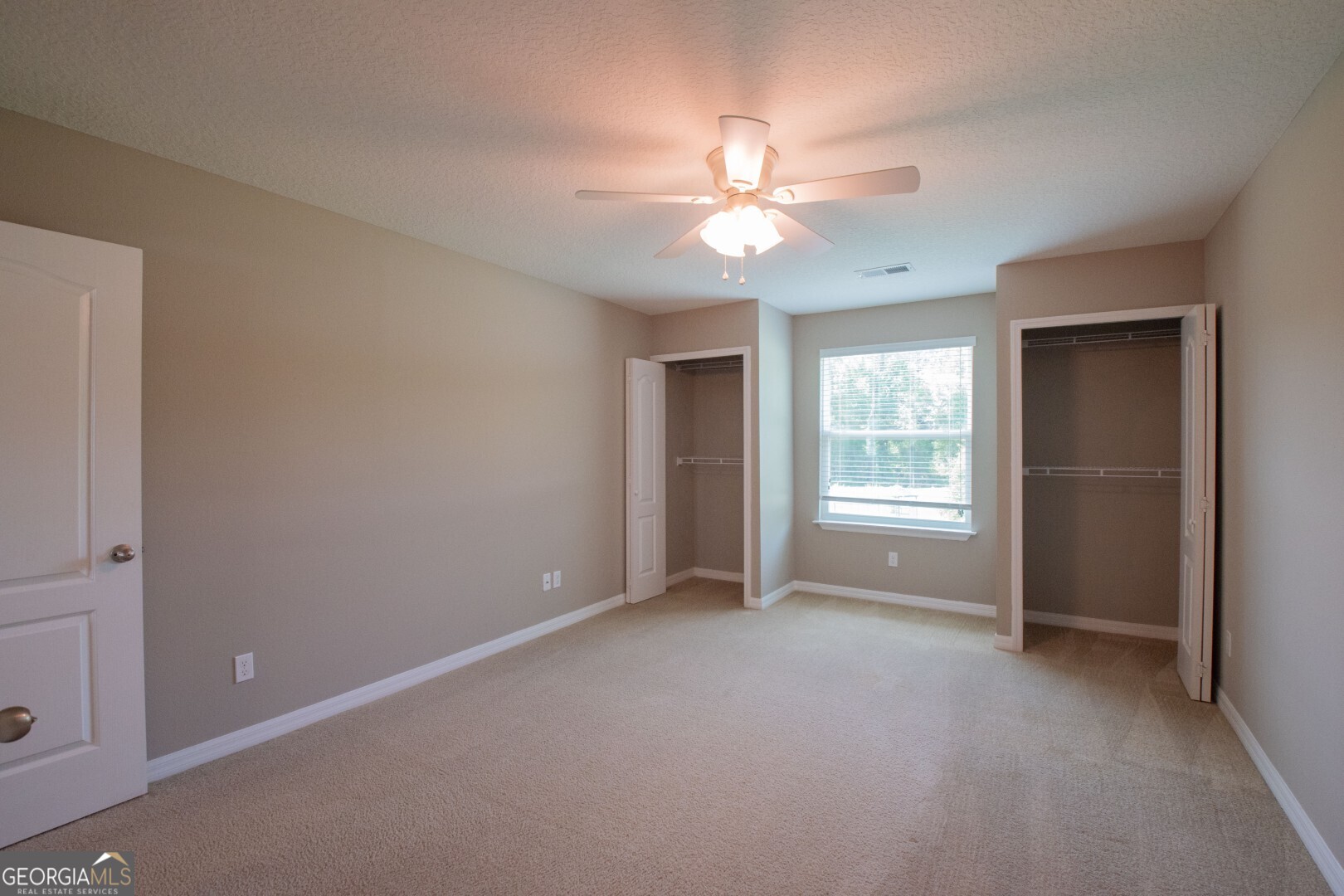 118 Walnut Way Property Photo 35