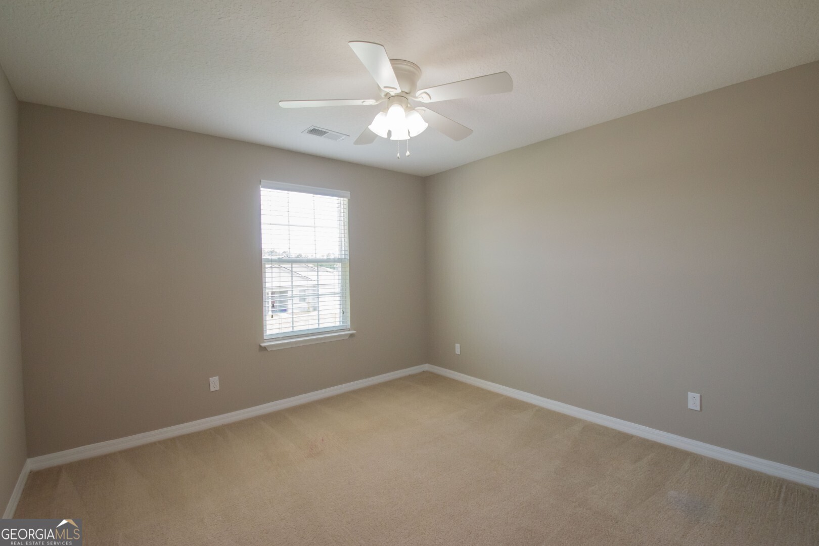 118 Walnut Way Property Photo 41