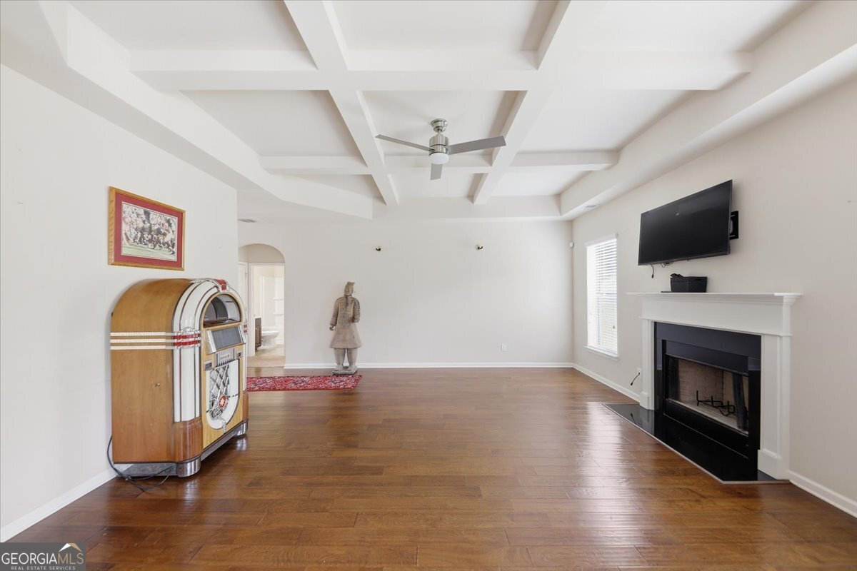 6636 Coker Way Property Photo 12